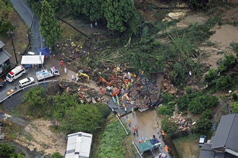 Typhoon Shanshan batters coast of Japan with three dead and .